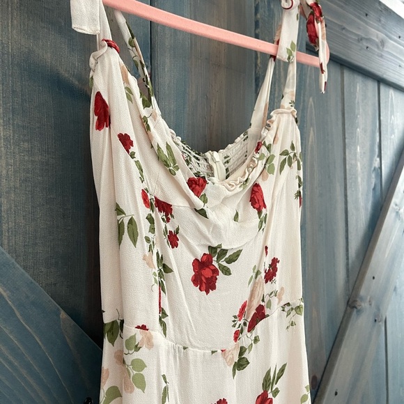 Reformation Floral Tie-Strap Dress in Cream Christine Rose - Picture 4 of 11